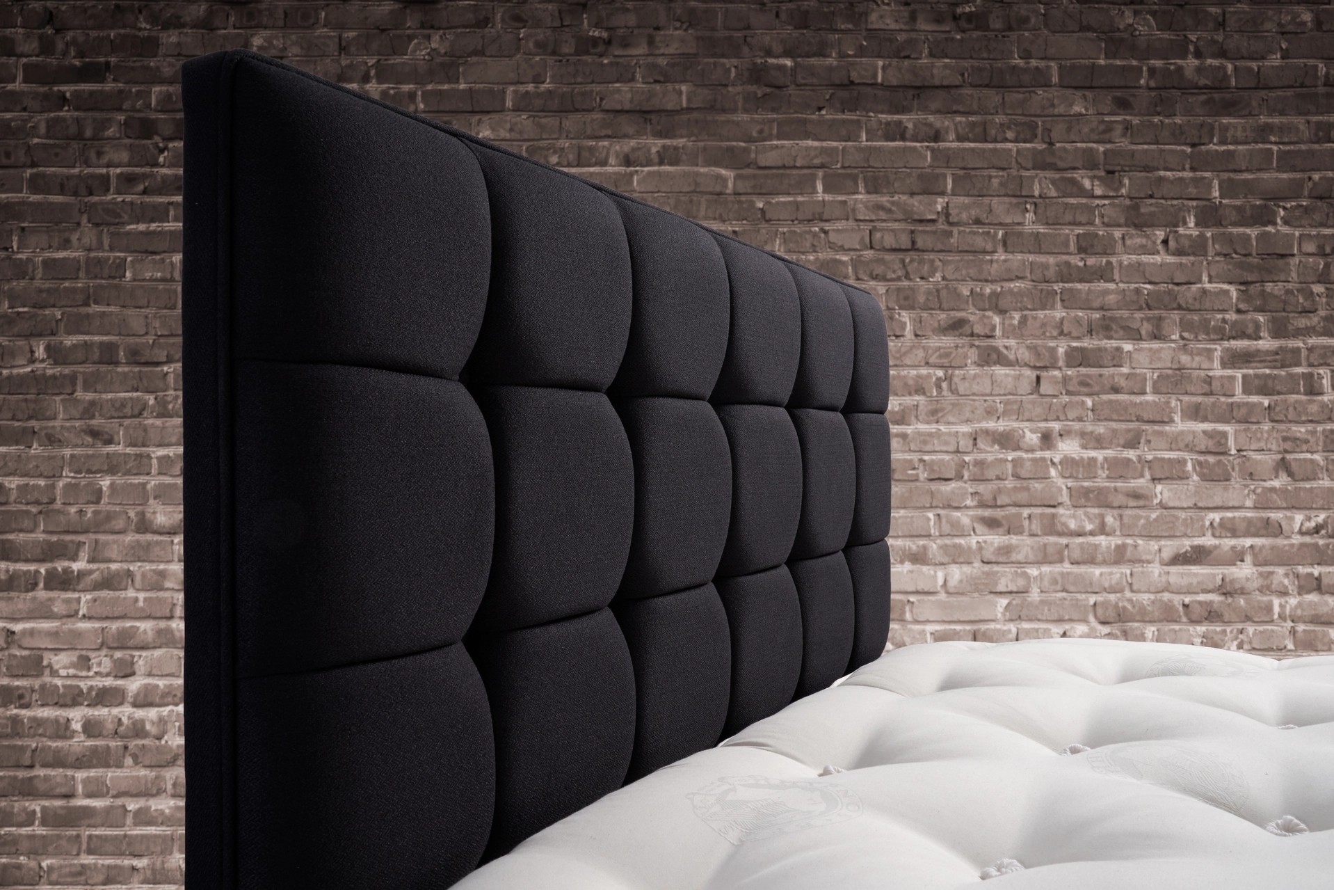A detailed product description for the Hypnos Wool Origins 8 mattress. It highlights the mattress's generous wool content, ReActiveProโข spring system with Adaptivโข comfort springs, and double-sided design, along with dimensions, weight, and a 10-year guarantee.