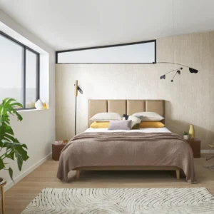 A visually detailed product description for the Luxury No Turn 6 mattress, featuring a list of its high-quality natural fillings, a 10-year guarantee, and tables for dimensions and weight. The description highlights the mattress's responsive feel and sustainable design.