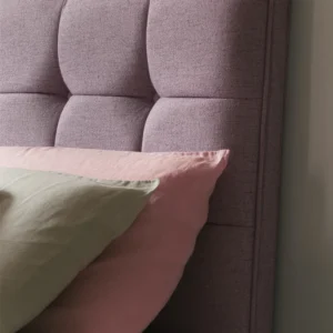 A detailed product description for the Hypnos Luxury No Turn 9 mattress. It highlights the mattress's three layers of natural latex, ReActivePro™ 9-turn pocket spring system, and double-sided design, along with dimensions, weight, and a 10-year guarantee.