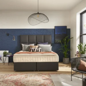 A visually detailed product description for the Hypnos Pillow Top Select mattress, featuring a list of its high-quality natural and sustainable fillings, a 10-year guarantee, and tables for dimensions and weight. The description highlights the mattress's plush pillow top and ReActiveProβ’ spring system.