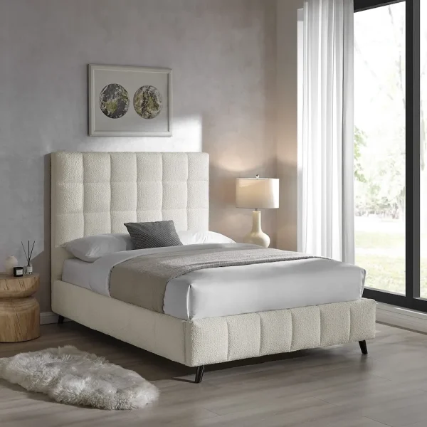 LB70 Starla Square Bed
