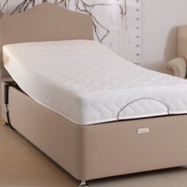 BE03 brings together refined luxury and advanced motion bedding technology